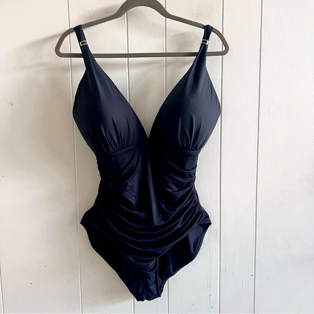 LAUREN Ralph Lauren Slimming Fit One-Piece Swimsuit